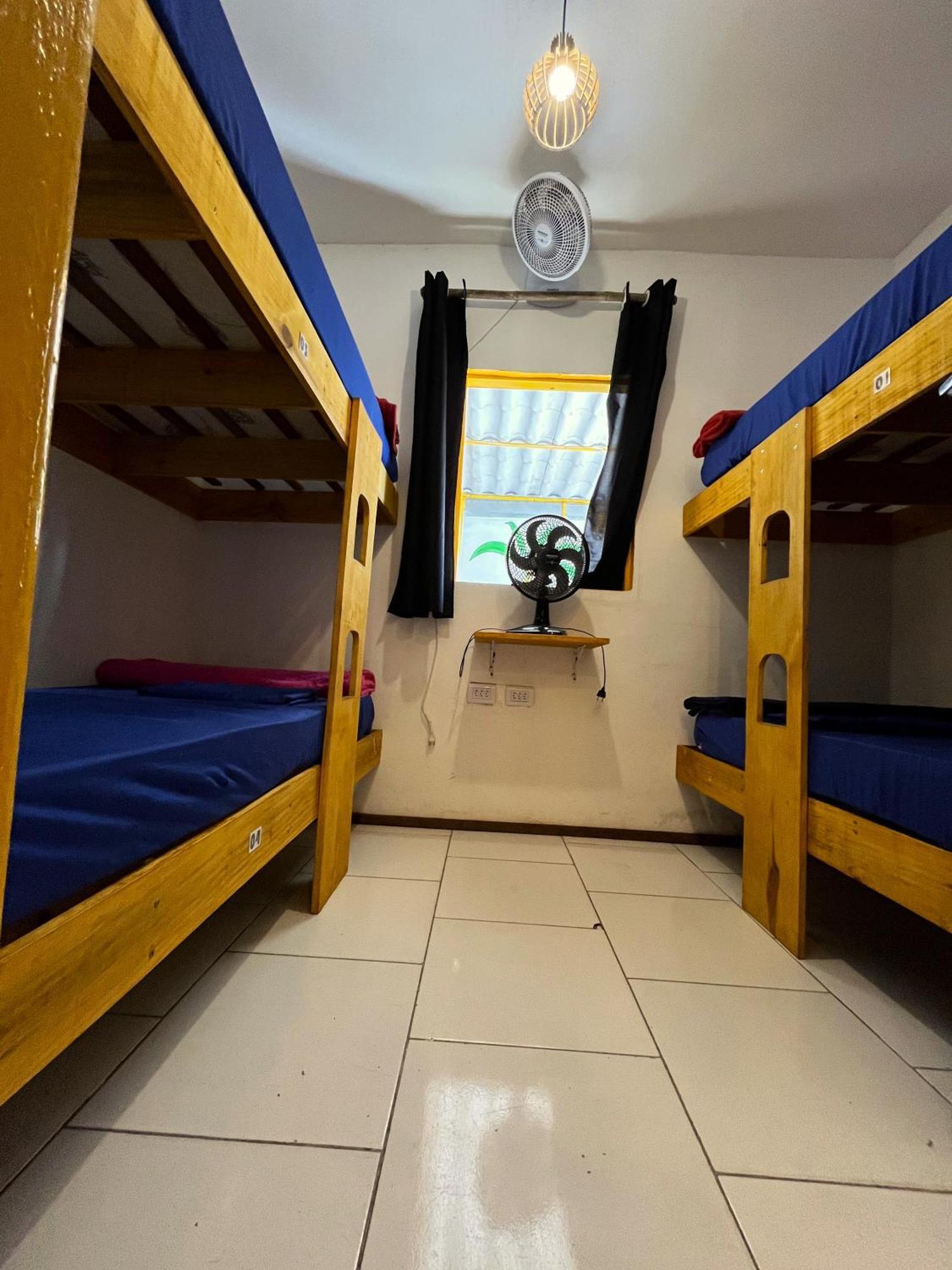 Hostel Casa Da Ana Armacao dos Buzios Phòng bức ảnh